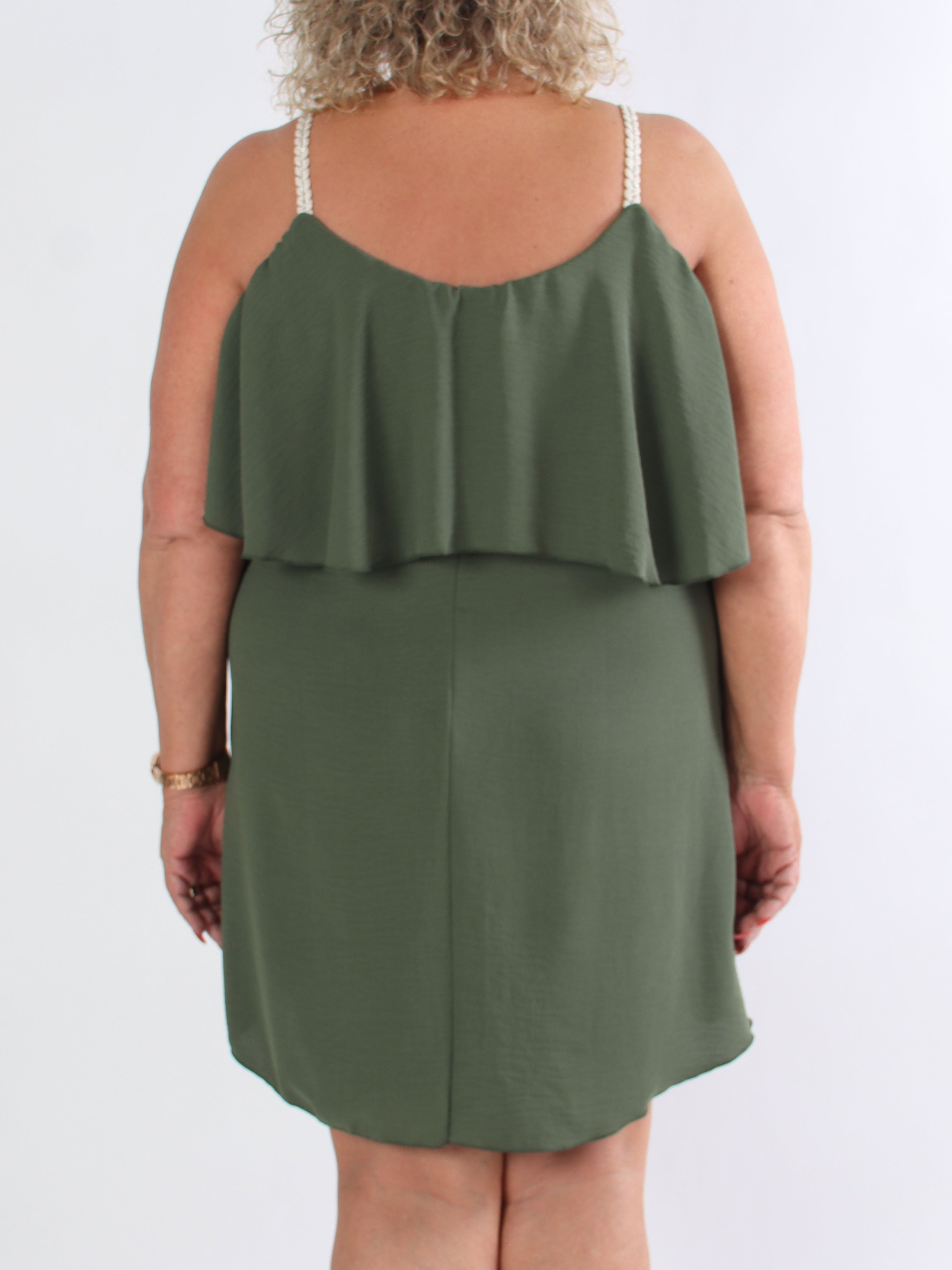 Blanca - Plus size flæsekjole med flettede stropper